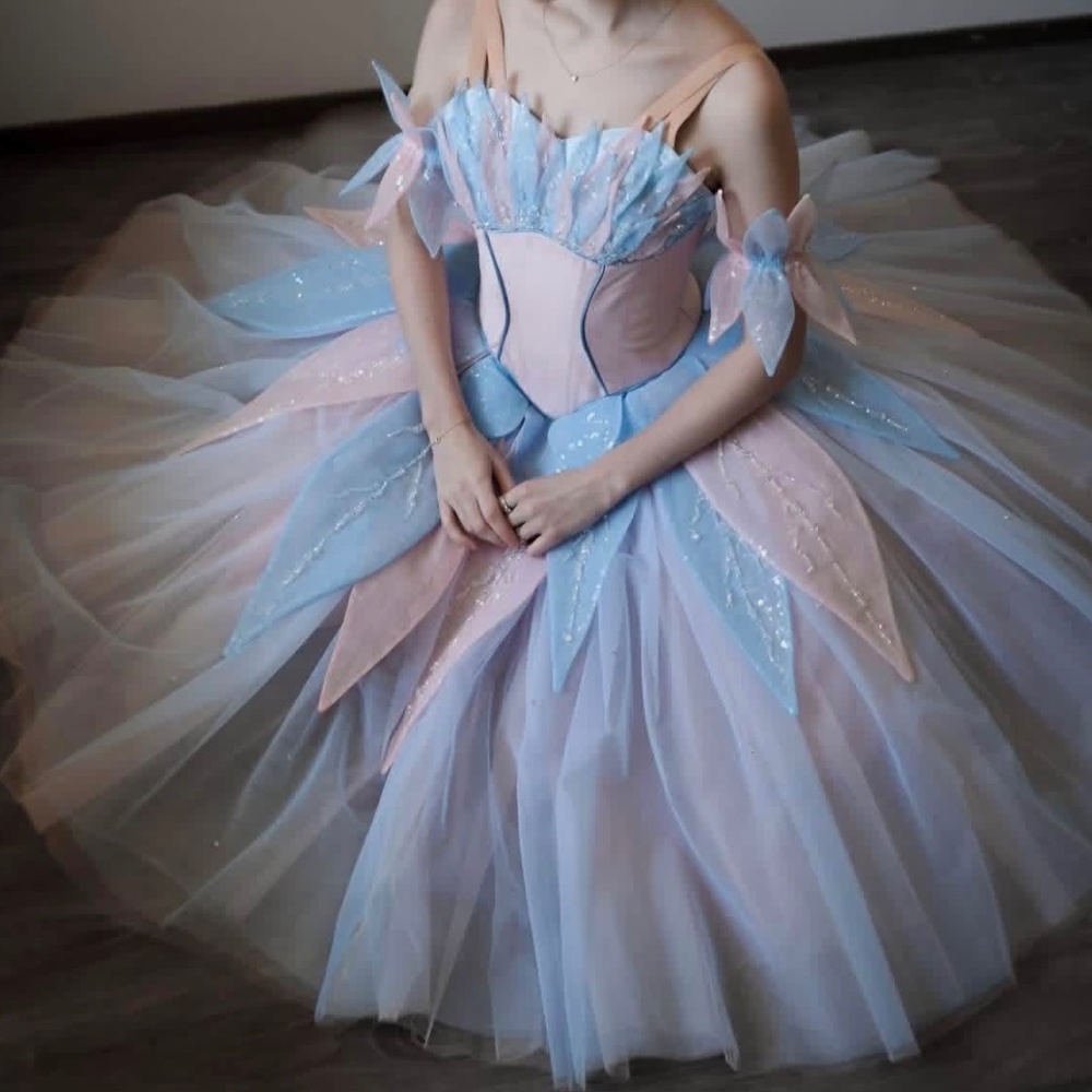 Swan Lake Barbie Odette Ballet Costume - Picture 2 of 5